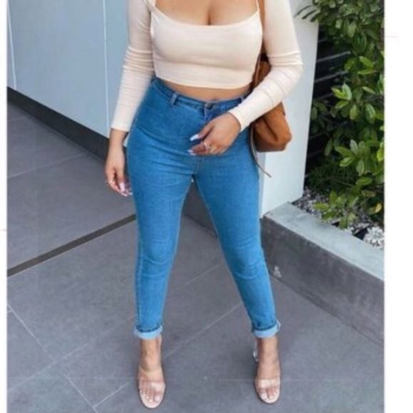 !! NEW !! Clear Double Strap Block Heel Mules - Picture 5 of 7